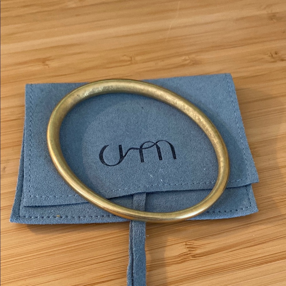 Ursa Major Simple Tapered Everyday Bangle Medium